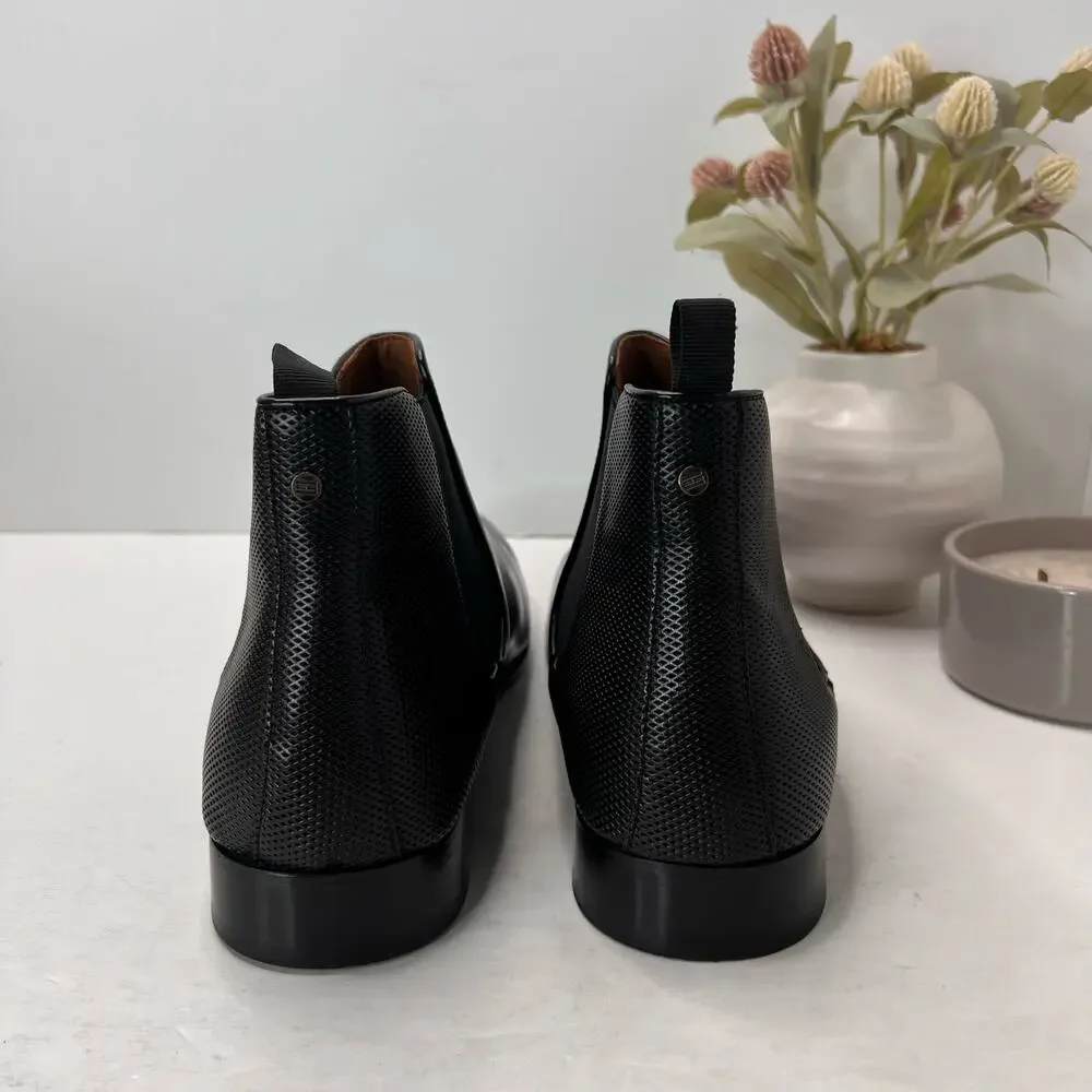 Tommy Hilfiger Sesame Chelsea Pull On Boots Black Memory Foam Men 13 Tried On